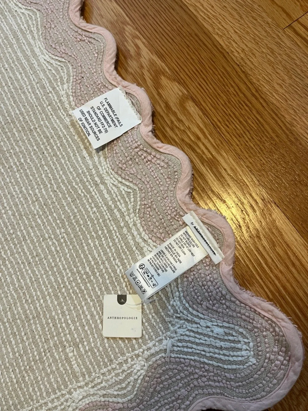 Anthropologie x Maeve Scalloped Cotton Bath Runner Mat Pink White 21x58” NWT